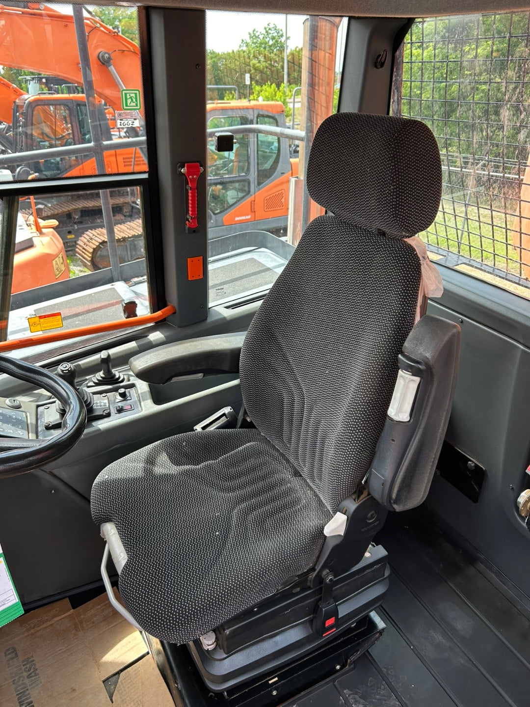 Doosan DA30 Articulated Dump Truck (2019) LOW HOURS!!