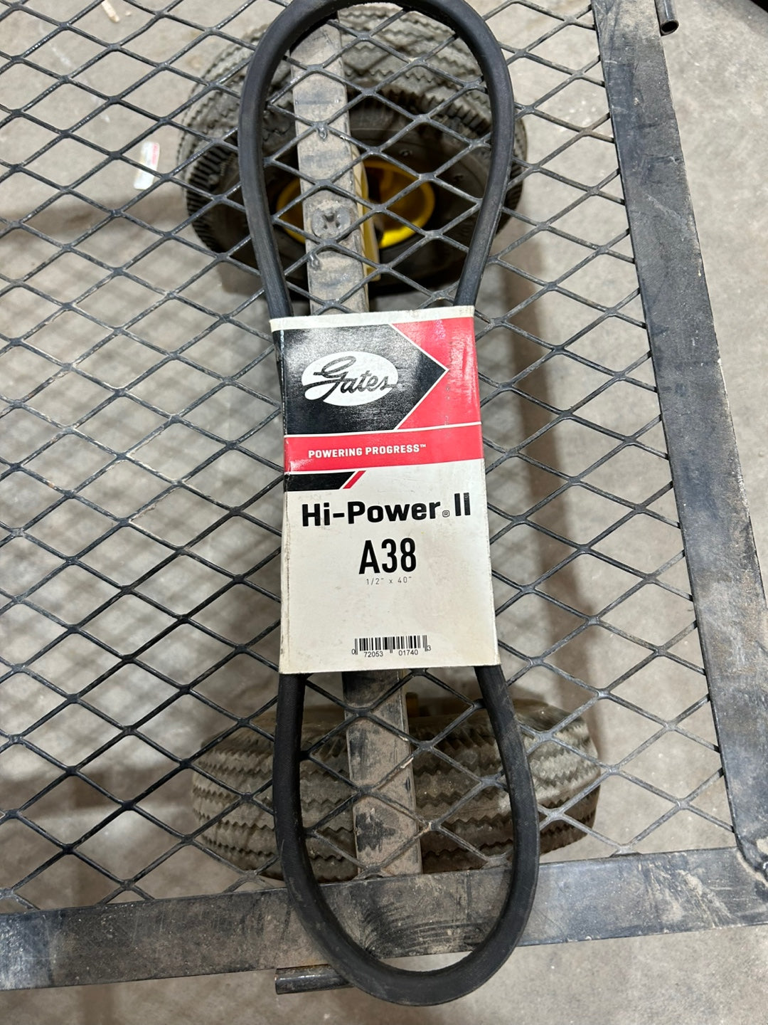 Gates A38 V-Belt - NEW